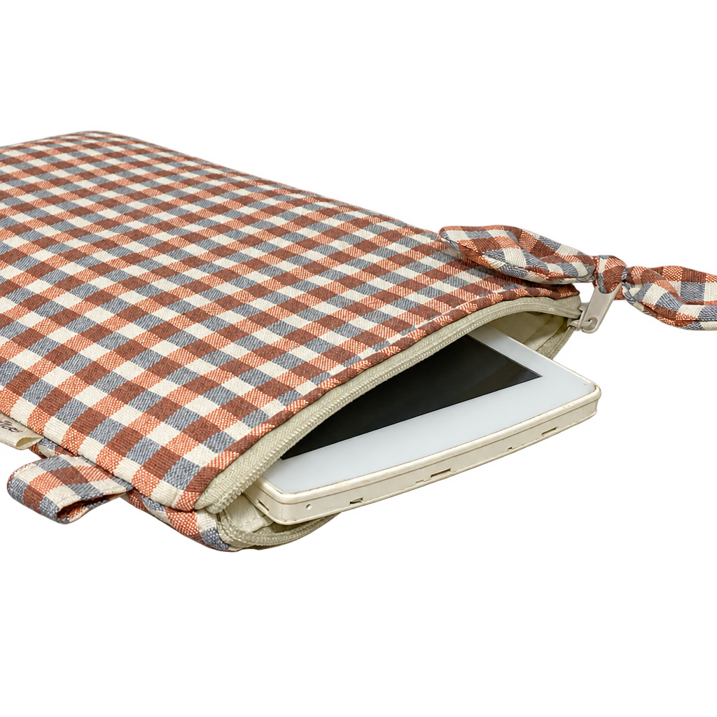 Funda y tableta sin fondo